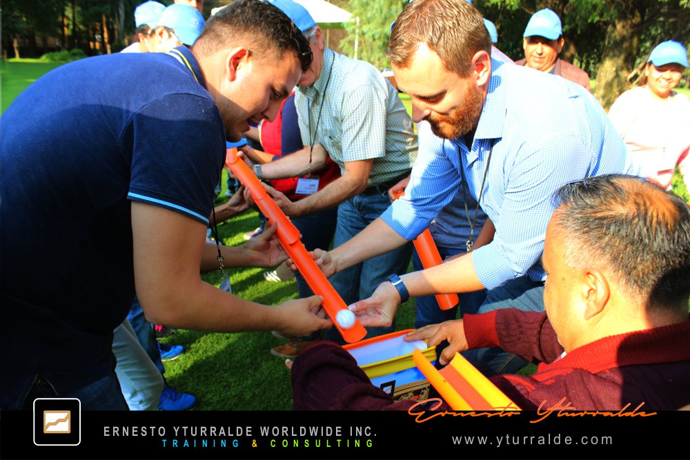 Team Building Bolivia | Taller de integración organizacional con cuerdas